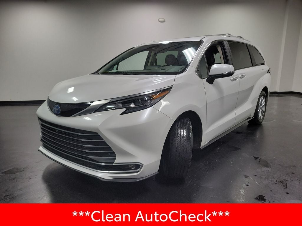 2024 Toyota Sienna Platinum 7 Passenger