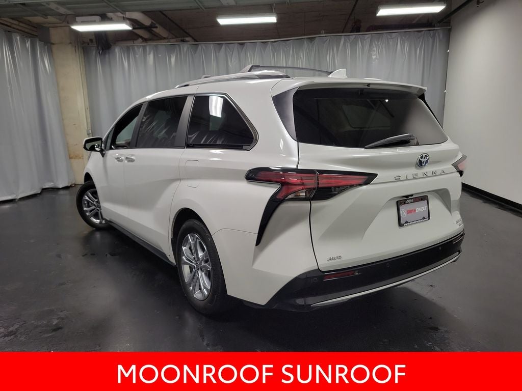 2024 Toyota Sienna Platinum 7 Passenger