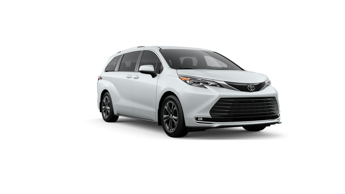 2026 Toyota Sienna Platinum 7 Passenger
