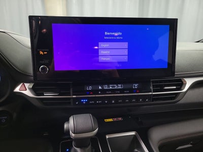 2025 Toyota Sienna Platinum 7 Passenger