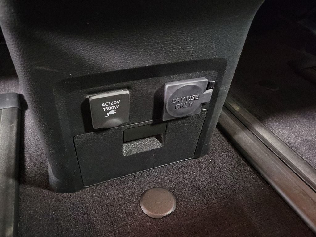 2025 Toyota Sienna Platinum 7 Passenger