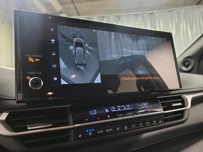 2025 Toyota Sienna Platinum 7 Passenger