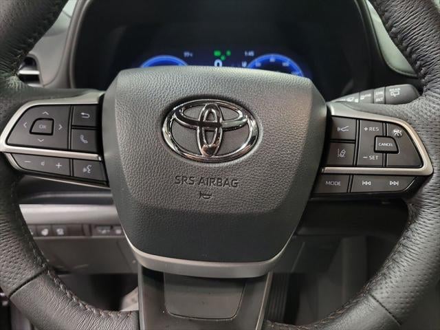 2025 Toyota Sienna Platinum 7 Passenger