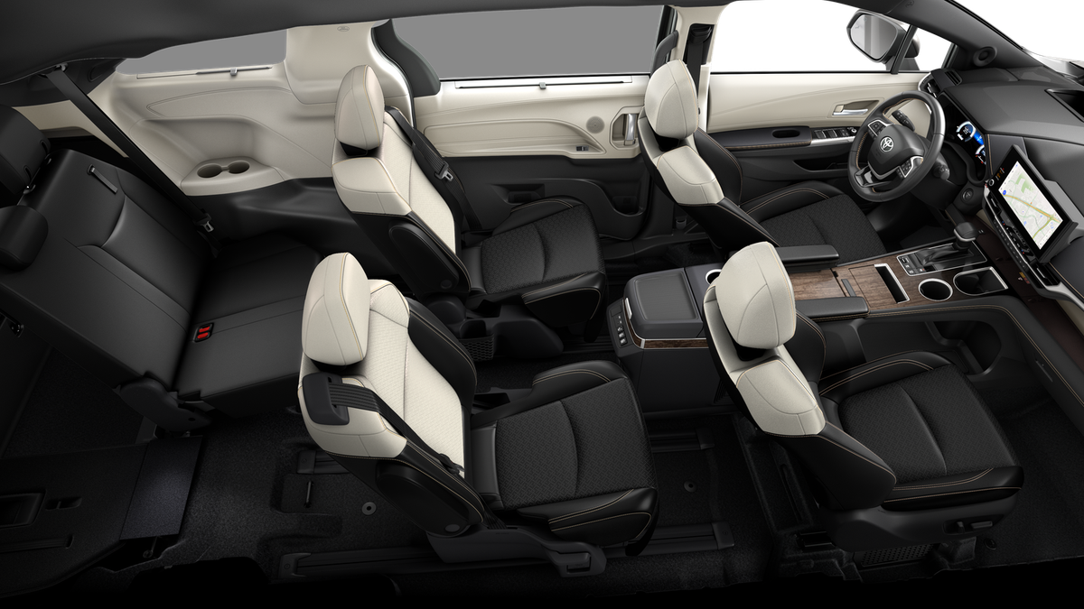 2026 Toyota Sienna Platinum 7 Passenger