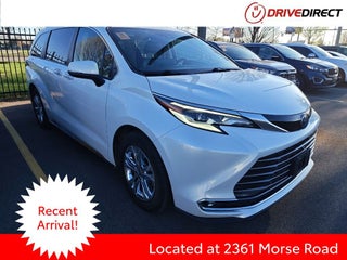 2022 Toyota Sienna Platinum 7 Passenger