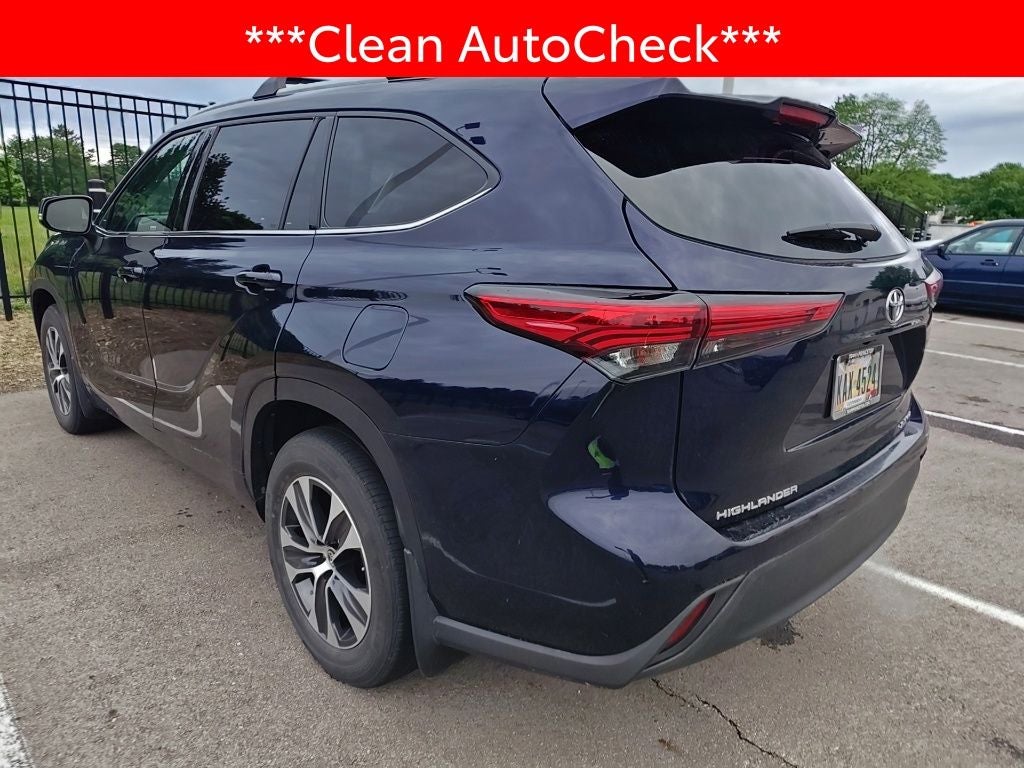 2022 Toyota Highlander XLE