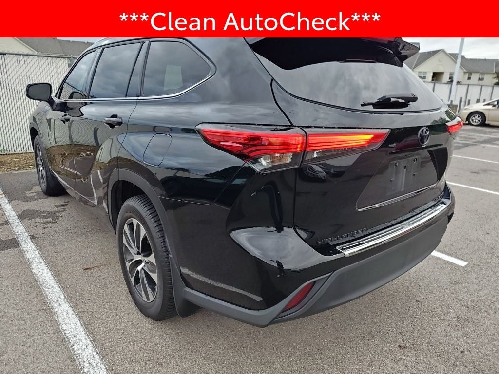 2022 Toyota Highlander XLE