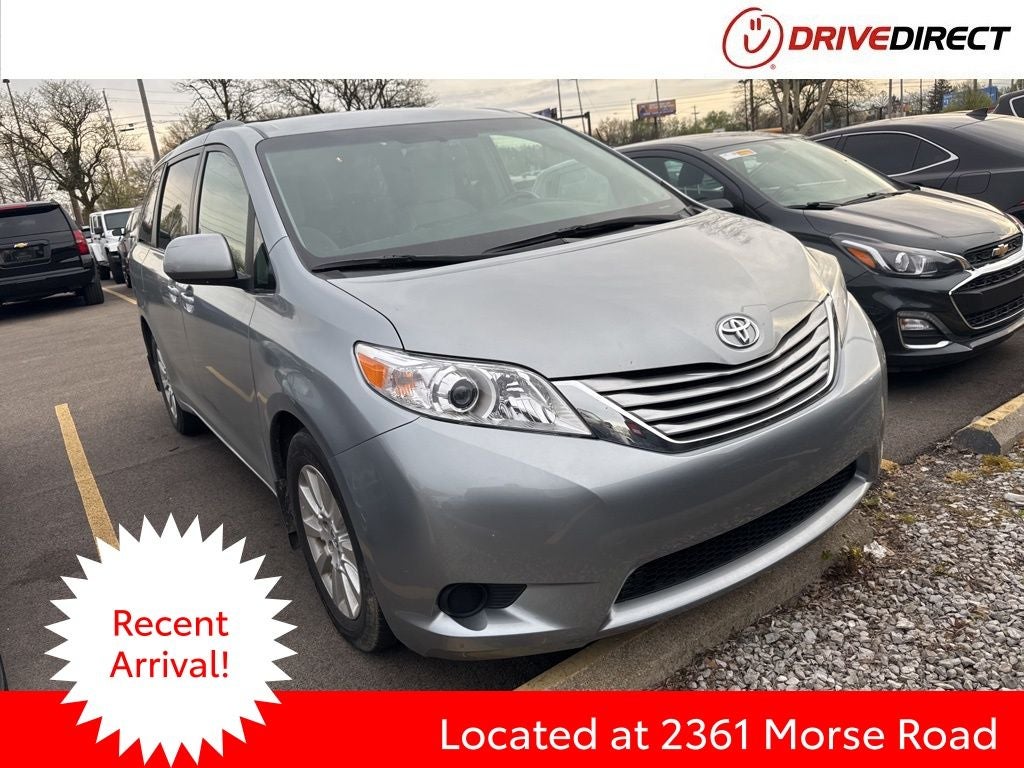 2015 Toyota Sienna LE 7 Passenger