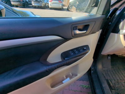 2016 Toyota Highlander XLE V6