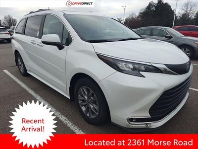 2024 Toyota Sienna XLE 8 Passenger