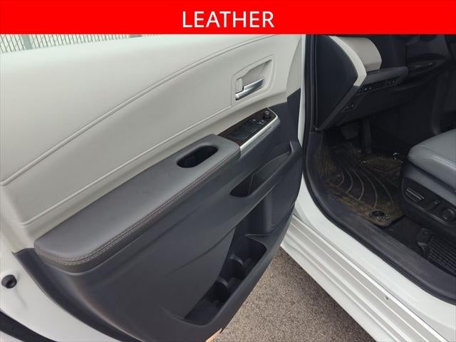 2024 Toyota Sienna XLE 8 Passenger