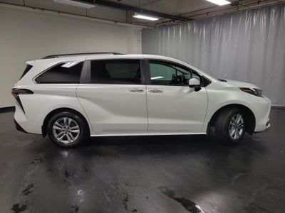2025 Toyota Sienna XLE 7 Passenger