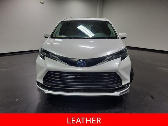 2025 Toyota Sienna XLE 7 Passenger