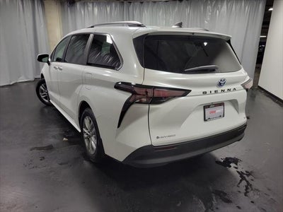 2025 Toyota Sienna XLE 7 Passenger