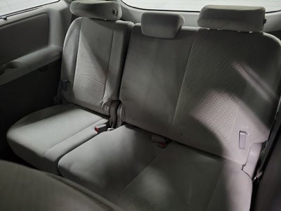 2020 Toyota Sienna LE 7 Passenger