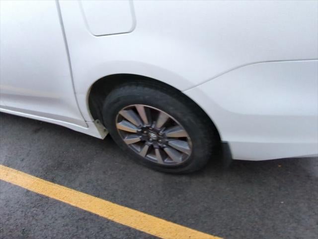 2020 Toyota Sienna LE 7 Passenger