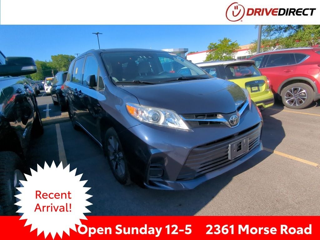 2018 Toyota Sienna LE 7 Passenger