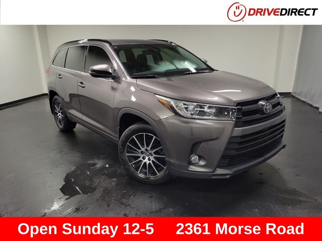 2017 Toyota Highlander SE