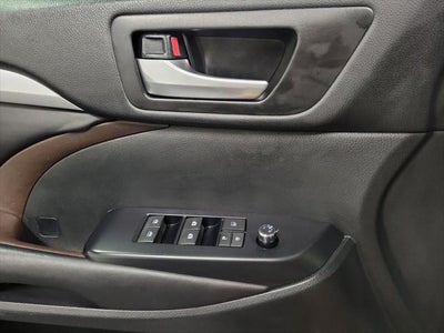 2017 Toyota Highlander XLE