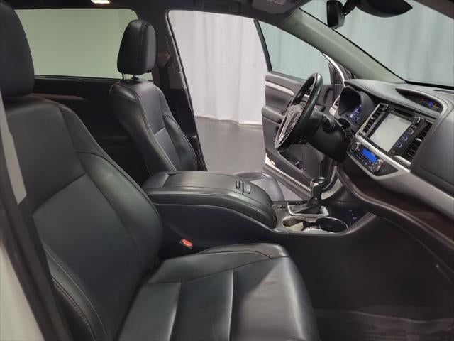 2017 Toyota Highlander XLE