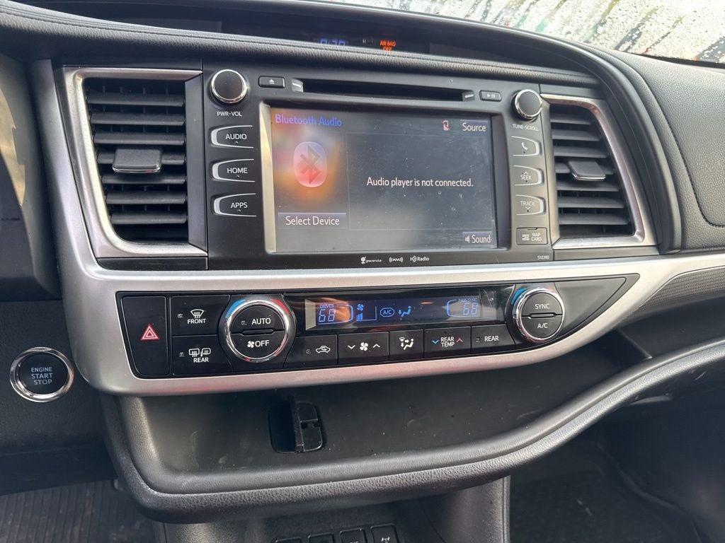 2019 Toyota Highlander SE