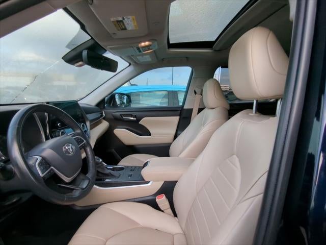 2023 Toyota Highlander Hybrid XLE