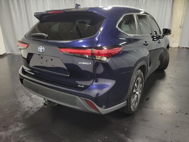 2023 Toyota Highlander Hybrid XLE