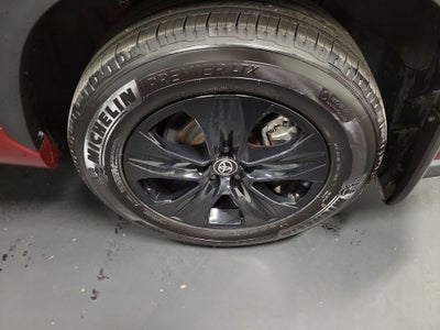 2025 Toyota Highlander Hybrid XLE