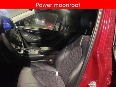 2025 Toyota Highlander Hybrid XLE