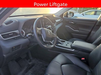 2023 Toyota Highlander Hybrid XLE