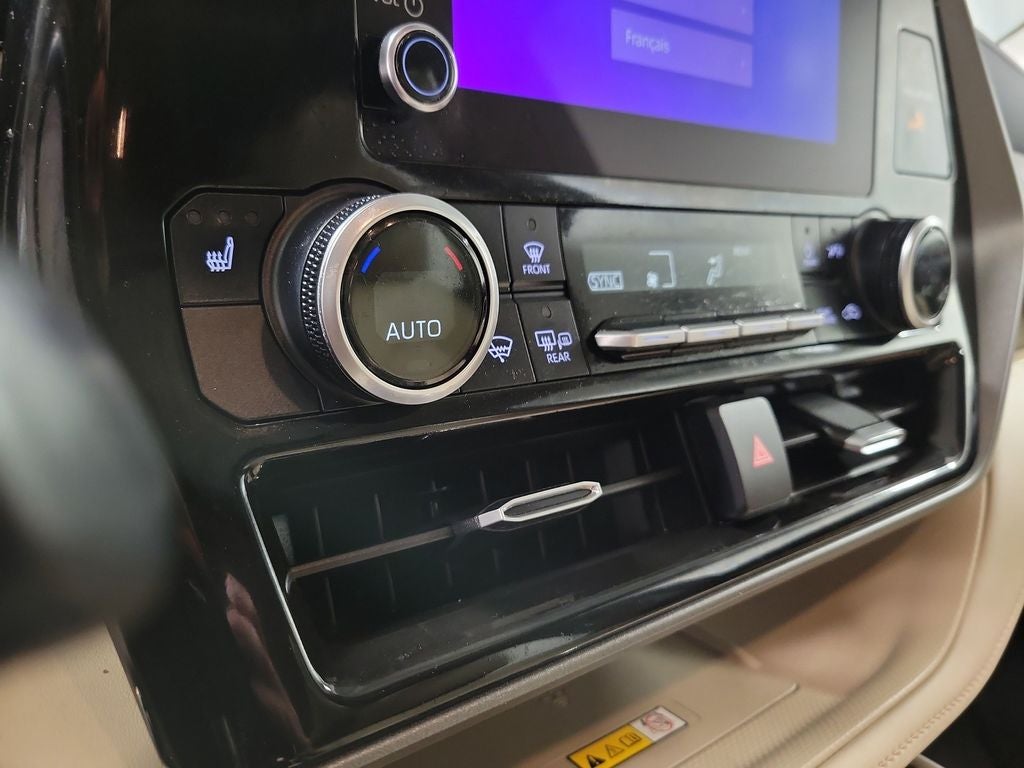 2024 Toyota Highlander Hybrid XLE
