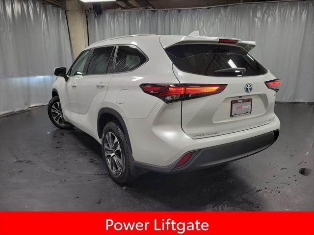 2024 Toyota Highlander Hybrid XLE