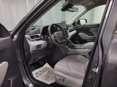 2023 Toyota Highlander L