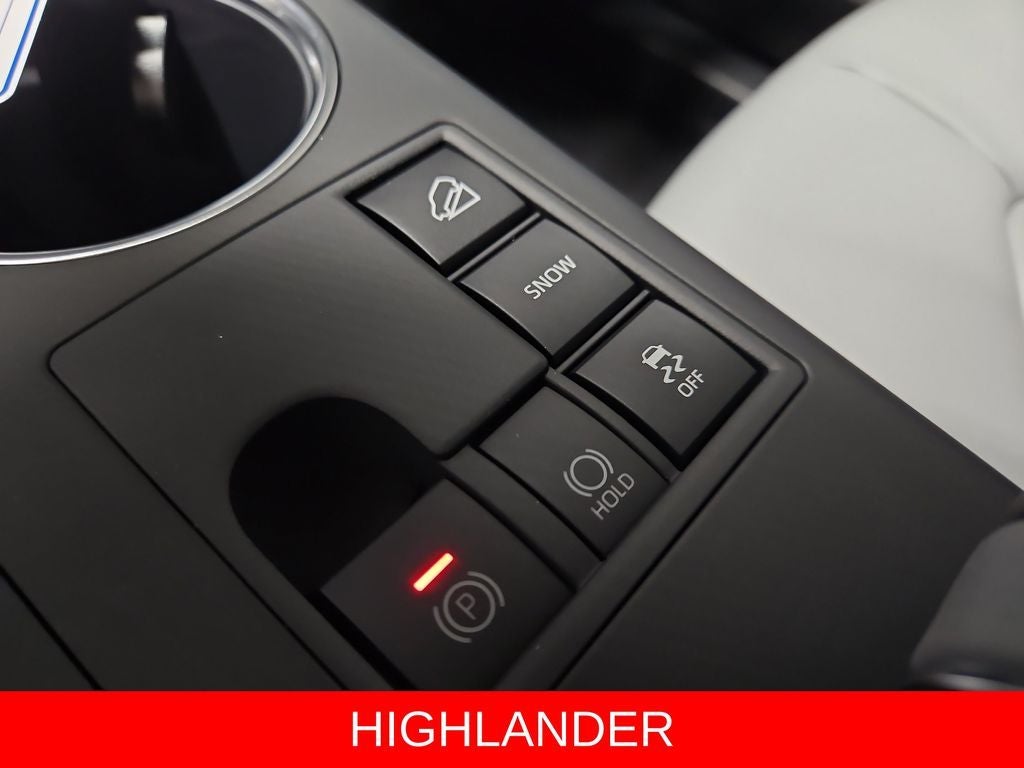 2026 Toyota Highlander XLE