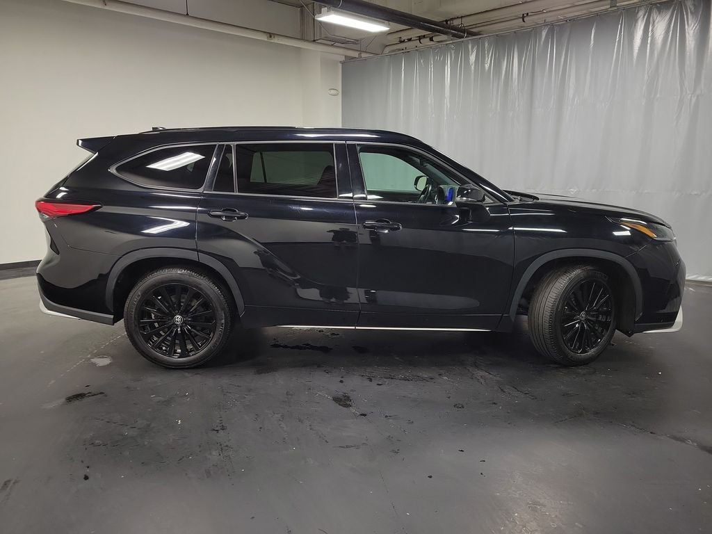 2023 Toyota Highlander XSE