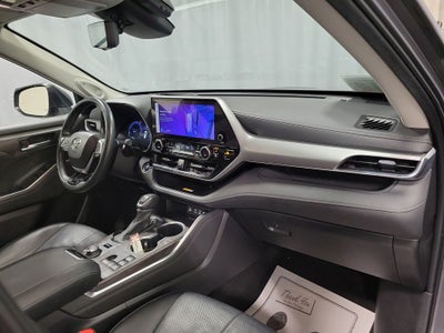 2023 Toyota Highlander Platinum