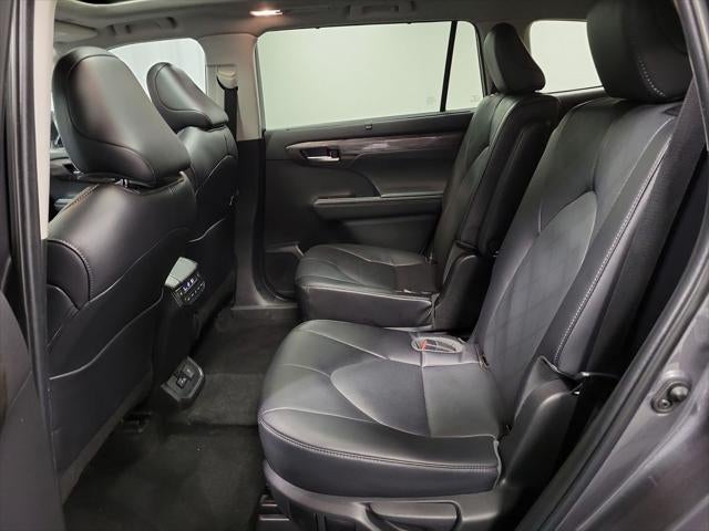 2023 Toyota Highlander Platinum