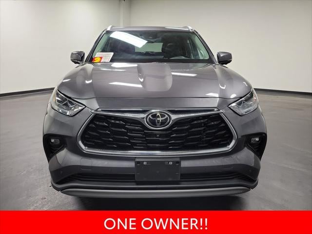 2023 Toyota Highlander Platinum