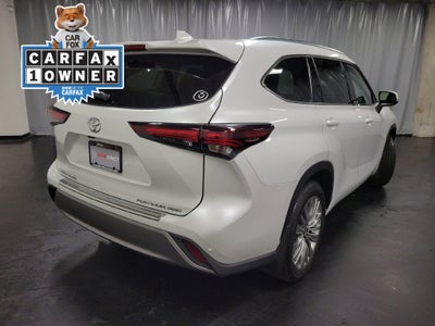 2026 Toyota Highlander Platinum