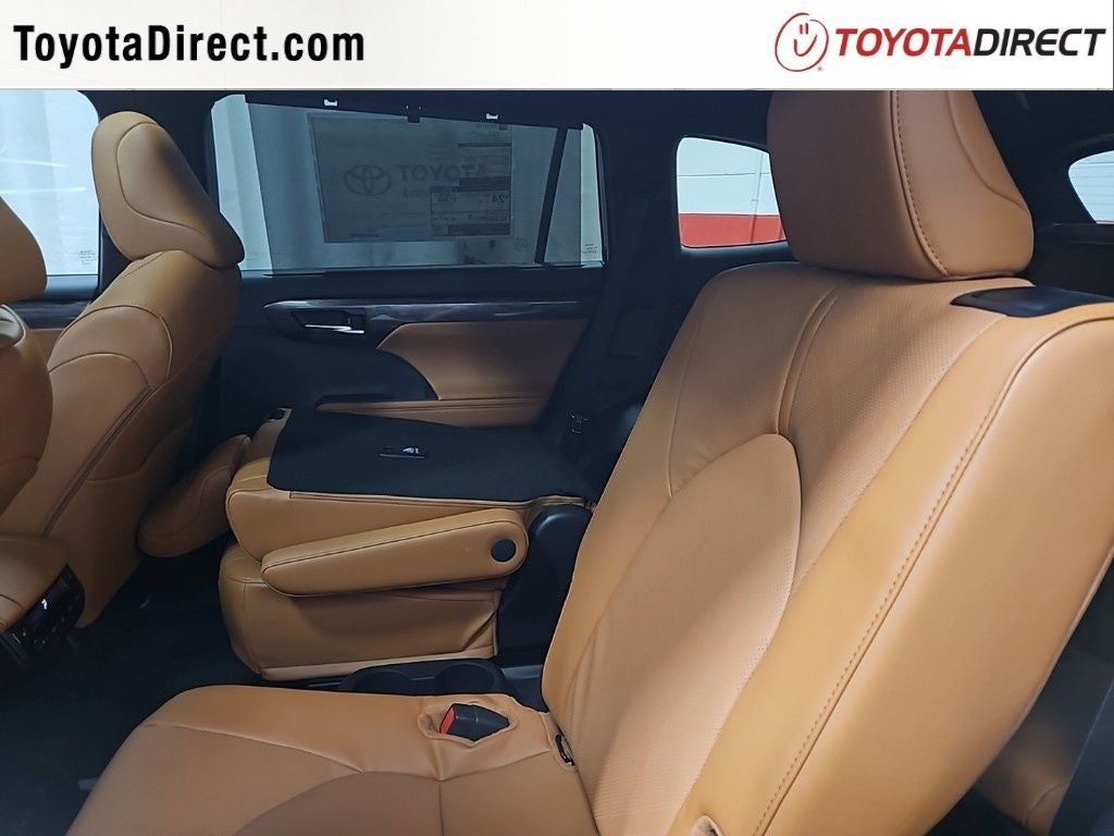 2026 Toyota Highlander Platinum