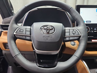 2026 Toyota Highlander Platinum