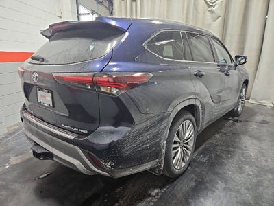 2026 Toyota Highlander Platinum