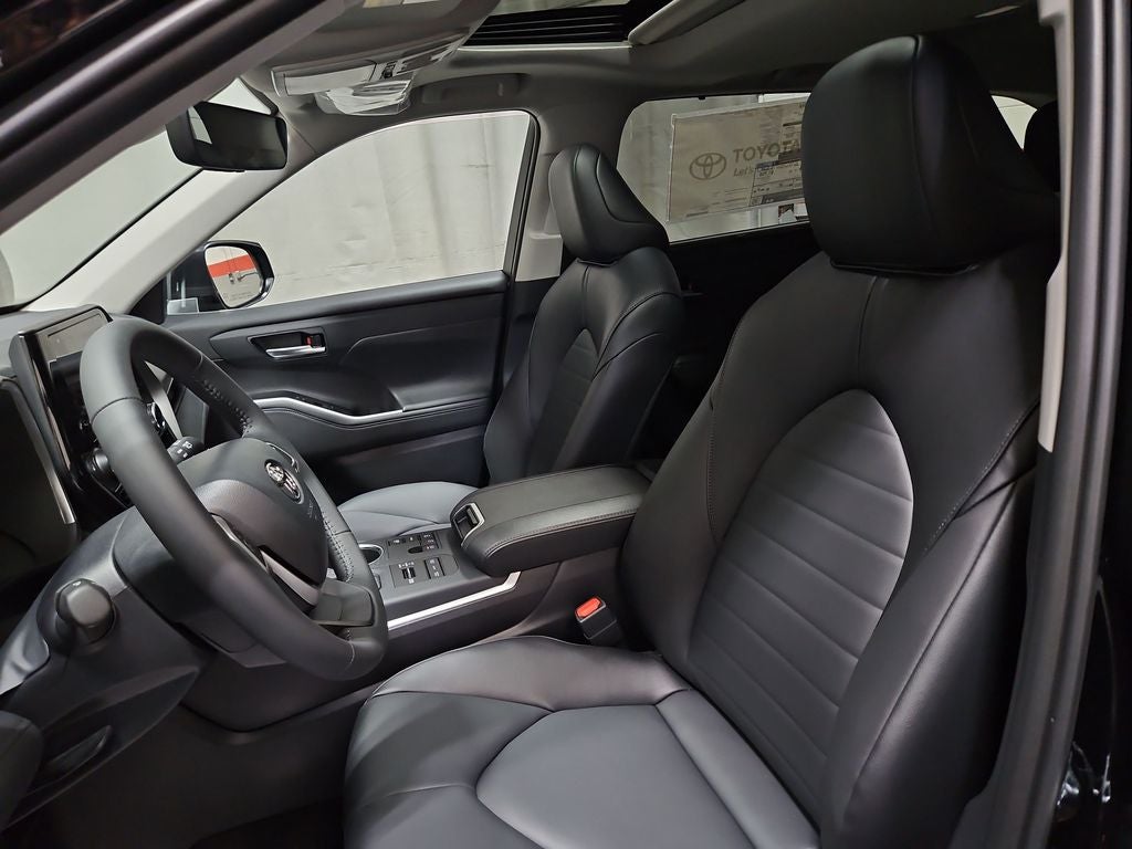 2026 Toyota Highlander XLE