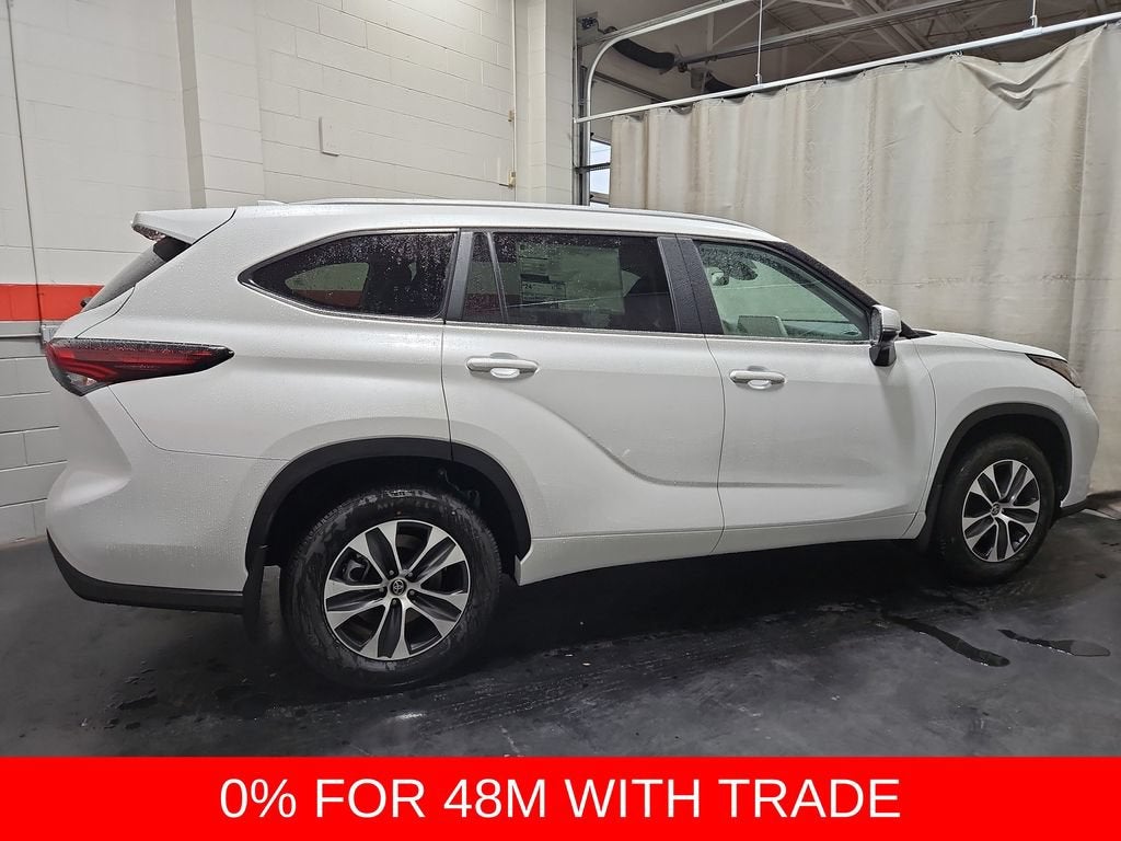 2026 Toyota Highlander XLE
