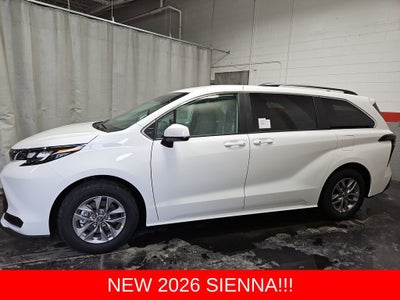 2026 Toyota Sienna LE 8 Passenger