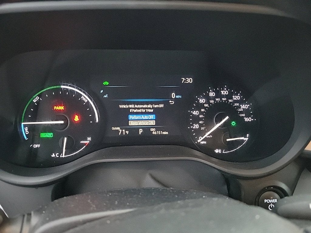 2025 Toyota Sienna LE 8 Passenger