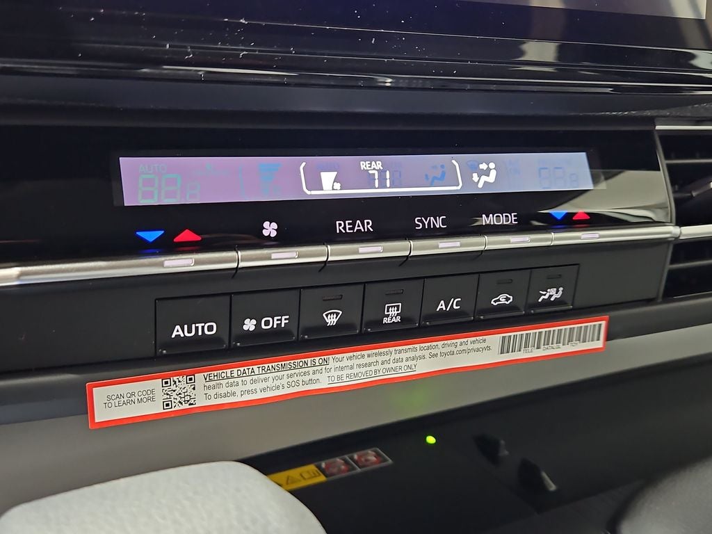 2026 Toyota Sienna LE 8 Passenger