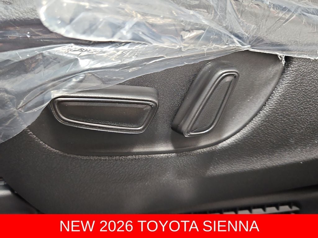 2026 Toyota Sienna LE 8 Passenger