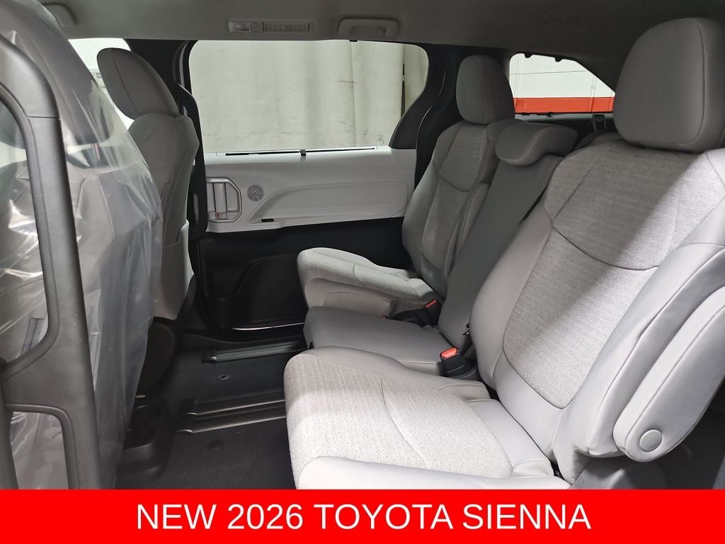 2026 Toyota Sienna LE 8 Passenger