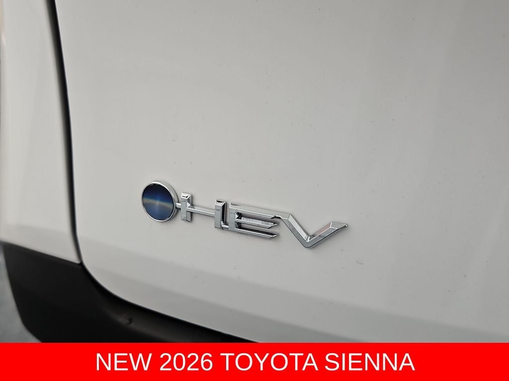 2026 Toyota Sienna LE 8 Passenger